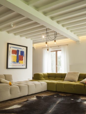 interieuradvies_interieur designer_interieur styling_binnenhuisarchitect_interieurstylist_interieur design_wooninspiratie_interieurontwerp_interieuradvies aan huis_interieurontwerper_interieur op maat_interieur inrichting_interieur maatwerk_interieurarchitecten_interieur idee_interieur renovatie_interieuradvies op maat_nele vlaeminck_kleuradvies_kleuradviseur_interieuradvies antwerpen_moodboards_interieur_interieur op maat_interieur maatwerk_interieuradvies aan huis_interieurarchitect belgie_interieurarchitectenbureau_interieurdecoratie_interieur inspiratie_interieurarchitect_salon_boekenkast_boeken wand_kast op maat_zetel_het huis_landelijk_zetel op maat_kunst_muur decoratie